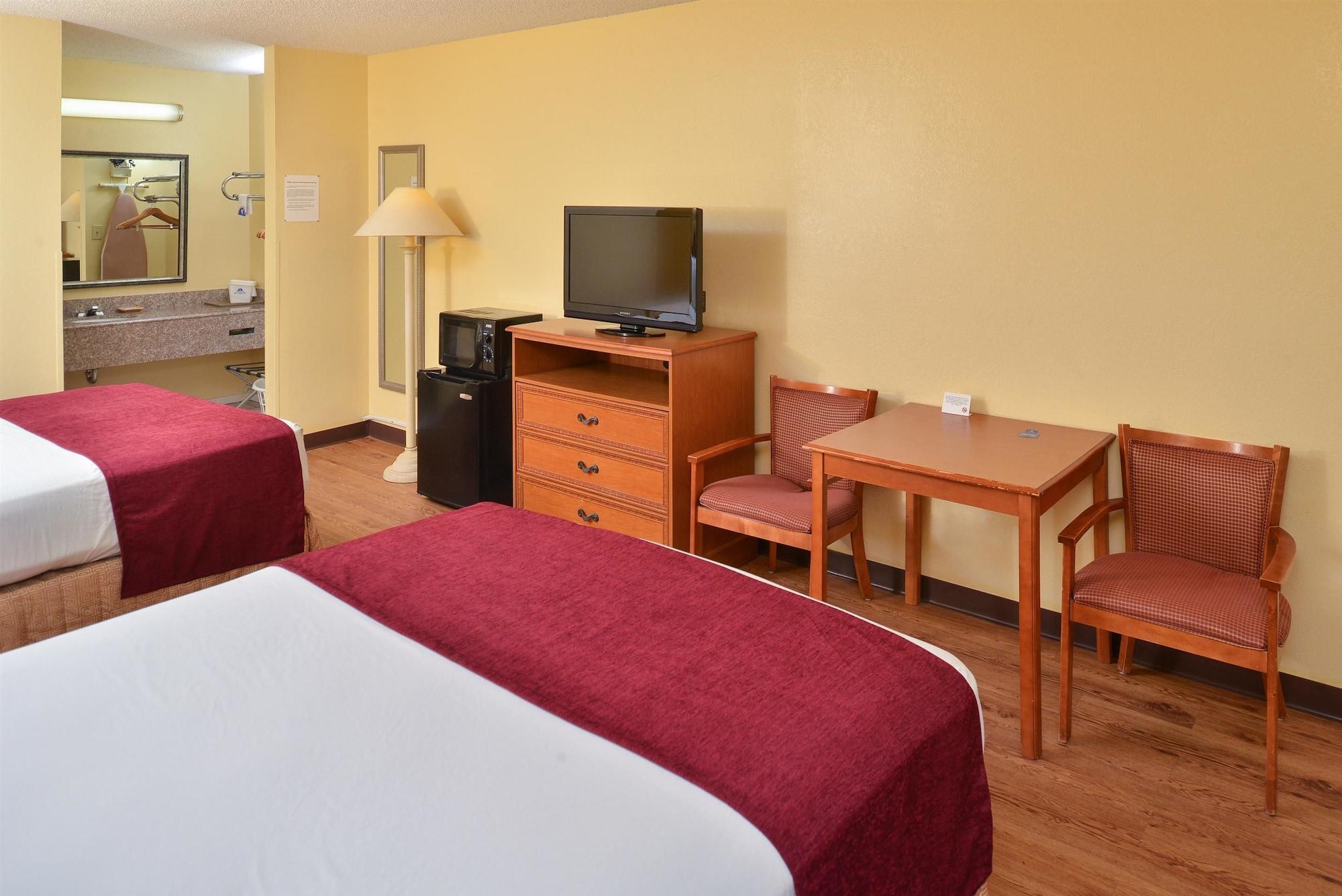 Days Inn By Wyndham Boerne Exterior photo
